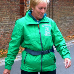 Regenjas, unisex, 100% nylon, binnen 100% polyester, S tot XXL, helgroen (50€)